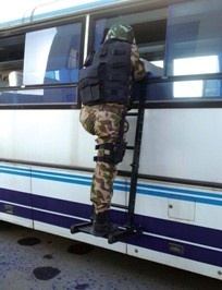 快速突擊，凌天反恐利器——戰(zhàn)術破窗梯 010-51652021