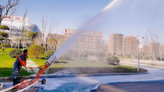 【又見飛雪，飄于智能裝備】手持式、推車式中倍泡沫發(fā)生器（兩款）